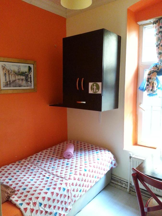 Taxim Hostel (Adults Only) Istanbul Exterior foto